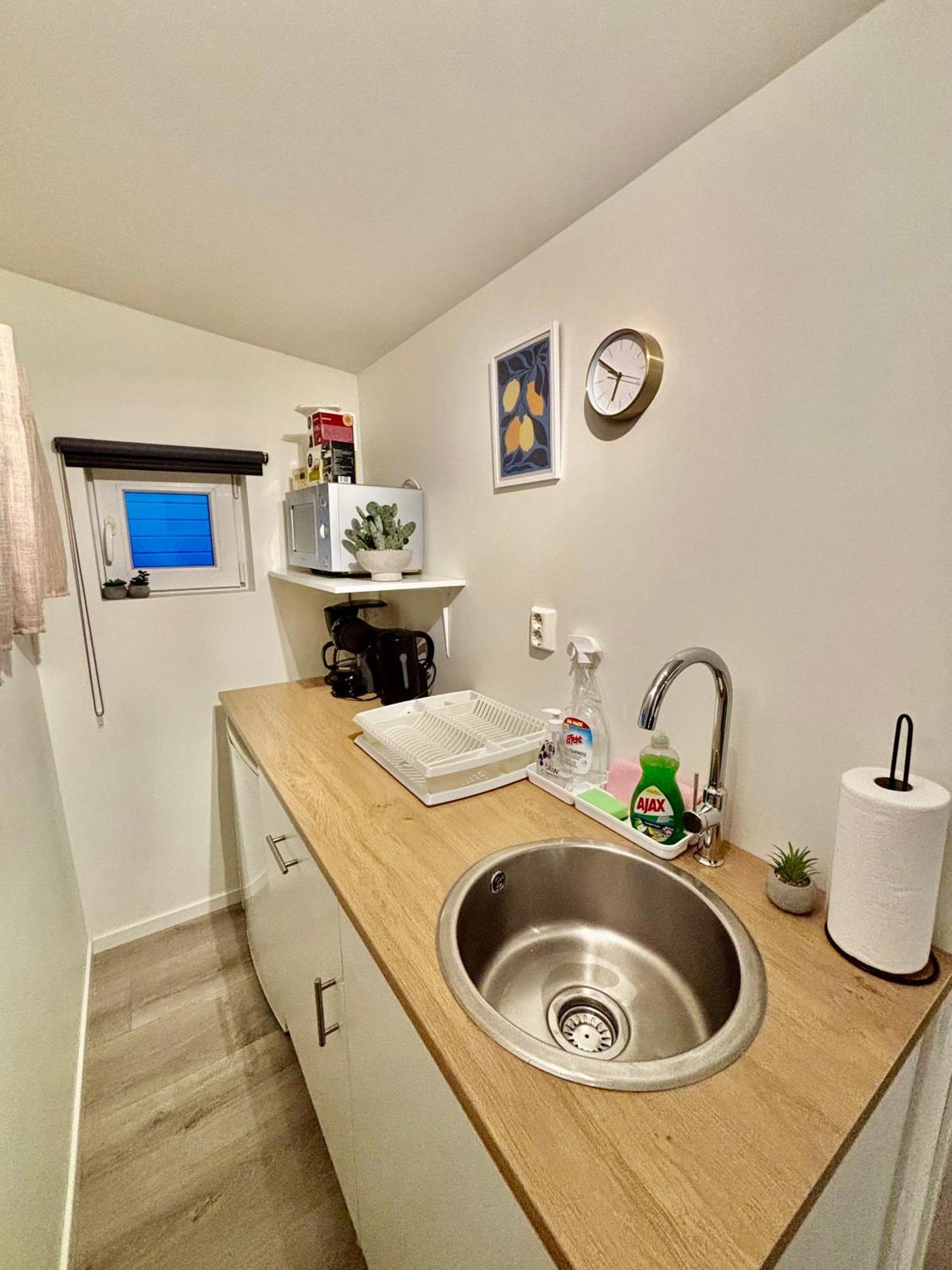 Litle Cozy Apartment In Ålesund Zewnętrze zdjęcie